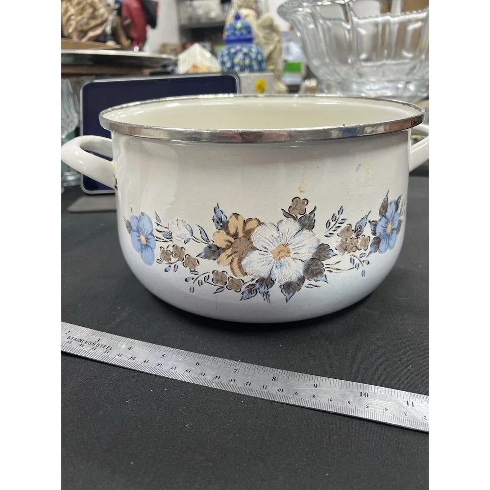 Vintage Crowning Cookware 10in‎ Pot With Lid